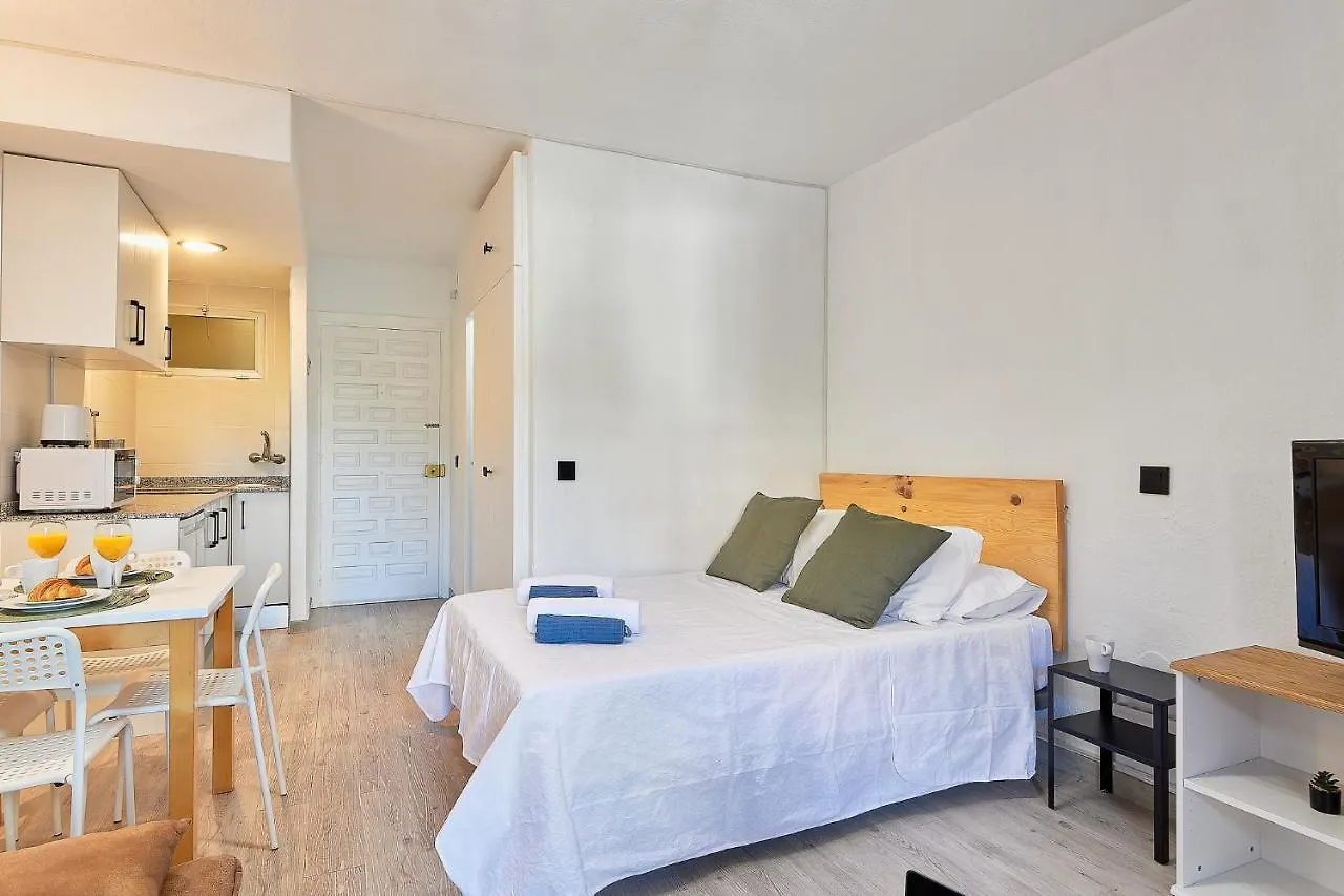 Lovely Home Estudio Jupiter Piscina Benalmadena 0*,  Spain